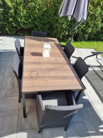 Meble obiadowe na taras Portis Comfort ze stołem 200cm w kolorze orzecha i 10 fotelami