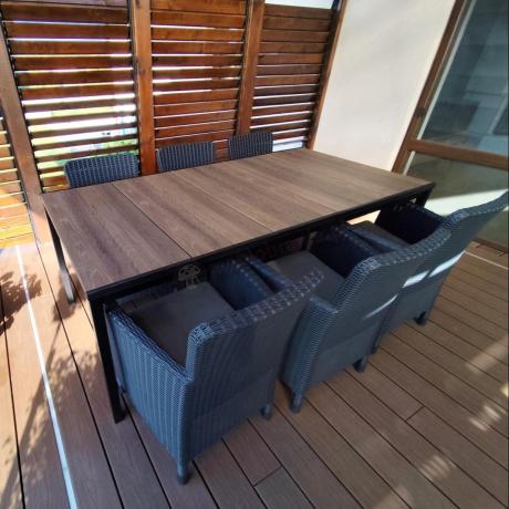 Meble obiadowe na taras Portis Comfort ze stołem 200cm w kolorze orzecha i 6 fotelami