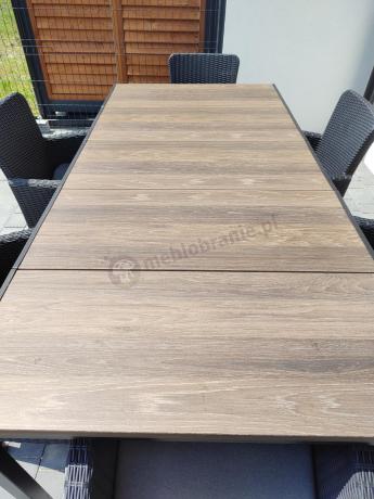 Meble obiadowe na taras Portis Comfort ze stołem 200cm w kolorze orzecha i 6 fotelami