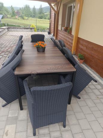 Meble obiadowe na taras Portis Comfort ze stołem 200cm w kolorze orzecha i 8 fotelami