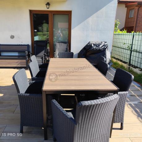 Meble obiadowe na taras Portis Comfort ze stołem 200cm w kolorze orzecha i 8 fotelami