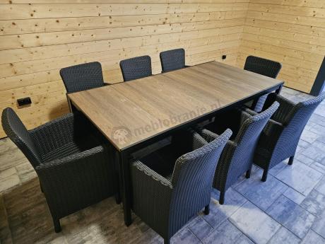 Meble obiadowe na taras Portis Comfort ze stołem 200cm w kolorze orzecha i 8 fotelami