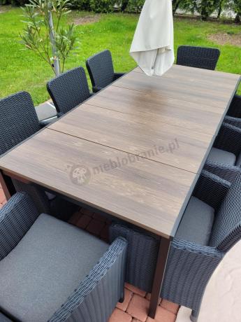 Meble obiadowe na taras Portis Comfort ze stołem 200cm w kolorze orzecha i 8 fotelami