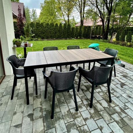 Meble obiadowe na taras Portis ze stołem 200cm w kolorze orzecha i 6 fotelami