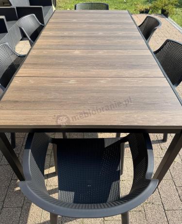 Meble obiadowe na taras Portis ze stołem 200cm w kolorze orzecha i 6 fotelami