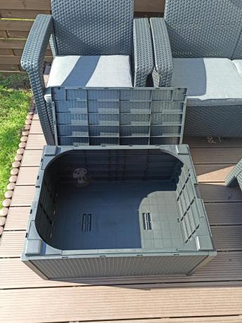 Corfu Box