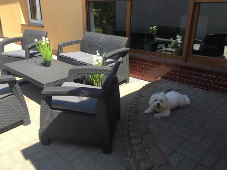 Meble Ogrodowe Corfu Fiesta Lyon z podnoszonym stołem Grafit