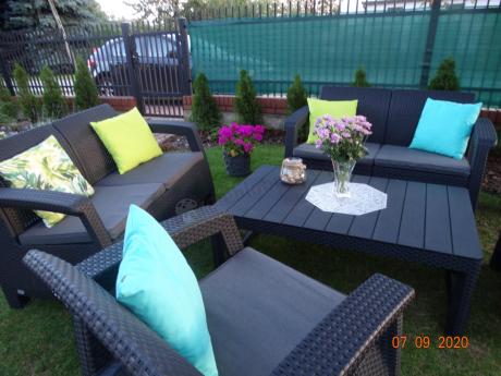 Meble Ogrodowe Corfu Fiesta Lyon z podnoszonym stołem Grafit