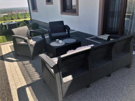 Corfu set box max