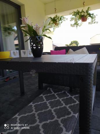 Meble Ogrodowe Corfu Triple Lyon z podnoszonym stolikiem Grafit