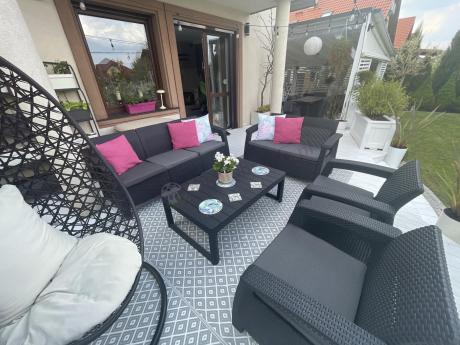 Meble Ogrodowe Corfu Triple Lyon z podnoszonym stolikiem Grafit