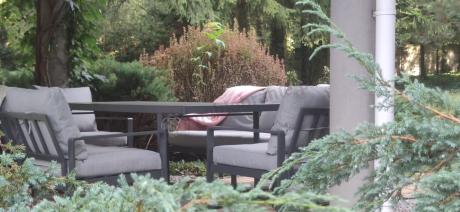 Meble ogrodowe dla 8 osób - sofy 175cm, fotele, szklany stół 160cm - Panaon Grande Elite LG