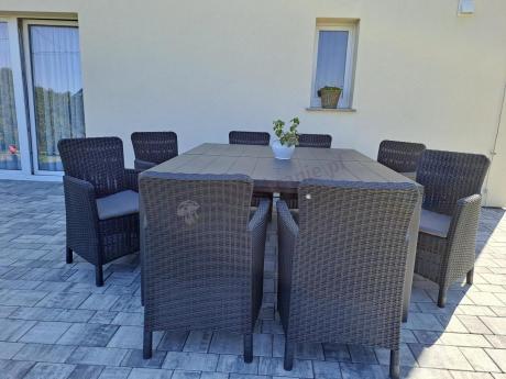 Meble ogrodowe dla 8 osób z dużym stołem Meblobranie TJD8 grafit