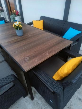 Meble ogrodowe na taras dla 8 osób, 2 sofy, 2 fotele, stół 200cm z drewnianym blatem Meblobranie CFM Plus grafit