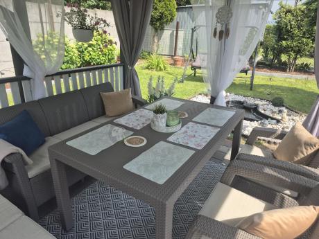 Meble ogrodowe obiadowe Corfu Fiesta Max Cappuccino