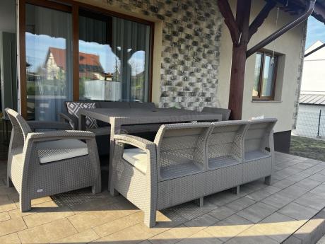 Meble ogrodowe obiadowe Corfu Fiesta Max Cappuccino