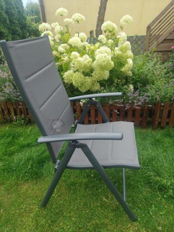 Meble ogrodowe obiadowe dla 8 osób Kantara ze stołem 160-240 cm i składanymi krzesłami