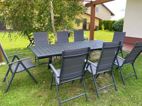 Meble ogrodowe obiadowe dla 8 osób Kantara ze stołem 160-240 cm i składanymi krzesłami