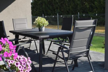Meble ogrodowe obiadowe dla 8 osób Kantara ze stołem 160-240 cm i składanymi krzesłami