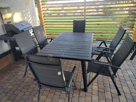 Meble ogrodowe obiadowe dla 8 osób Kantara ze stołem 160-240 cm i składanymi krzesłami