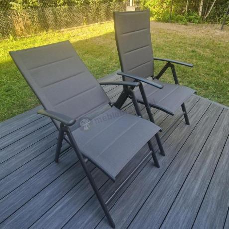 Meble ogrodowe obiadowe dla 8 osób Kantara ze stołem 160-240 cm i składanymi krzesłami