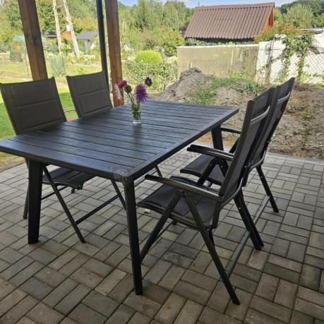 Meble ogrodowe obiadowe dla 8 osób Kantara ze stołem 160-240 cm i składanymi krzesłami