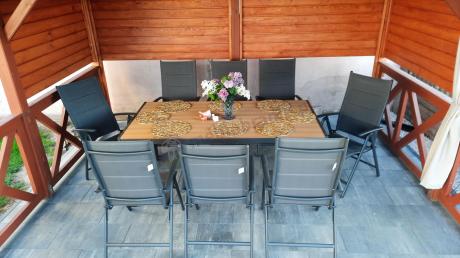 Meble ogrodowe obiadowe ze stołem 180cm i składanymi krzesłami - Kanbery Wood Antracite 8+1