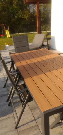 Meble ogrodowe obiadowe ze stołem 180cm i składanymi krzesłami - Kanbery Wood Antracite 8+1