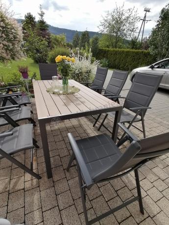 Meble ogrodowe obiadowe ze stołem 180cm i składanymi krzesłami - Kanbery Wood Antracite 8+1