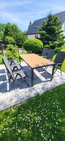 Meble ogrodowe obiadowe ze stołem 180cm i składanymi krzesłami - Kanbery Wood Antracite 8+1