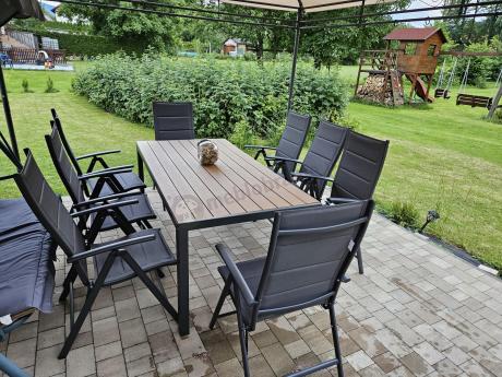 Meble ogrodowe obiadowe ze stołem 180cm i składanymi krzesłami - Kanbery Wood Antracite 8+1