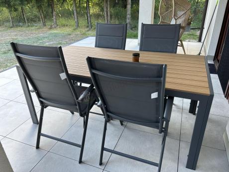 Meble ogrodowe obiadowe ze stołem 180cm i składanymi krzesłami - Kanbery Wood Antracite 8+1