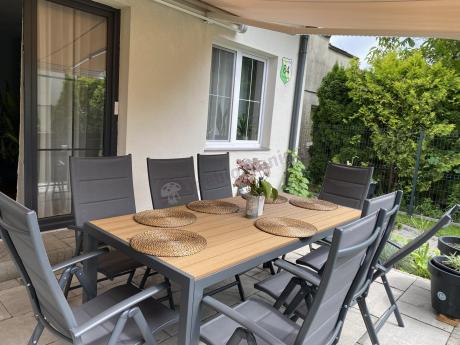 Meble ogrodowe obiadowe ze stołem 180cm i składanymi krzesłami - Kanbery Wood Antracite 8+1