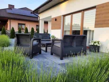 Meble ogrodowe z podnoszonym stołem Meblobranie CFL6 grafitowe