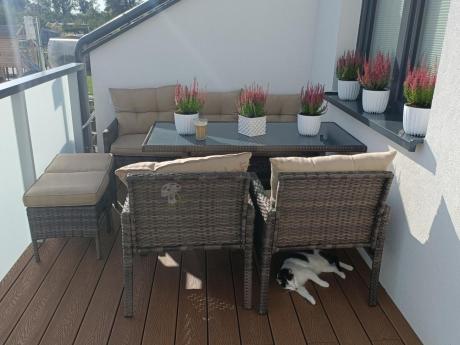 Meble ogrodowe z sofą 175cm, wysokim stołem, fotelami i pufami Perata Dining Brown