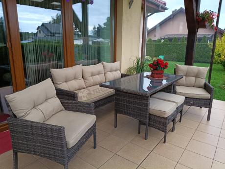 Meble ogrodowe z sofą 175cm, wysokim stołem, fotelami i pufami Perata Dining Brown