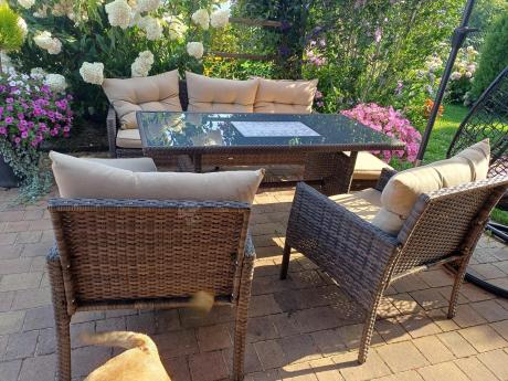 Meble ogrodowe z sofą 175cm, wysokim stołem, fotelami i pufami Perata Dining Brown