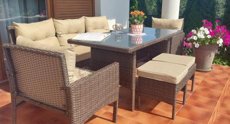 Meble ogrodowe z sofą 175cm, wysokim stołem, fotelami i pufami Perata Dining Brown