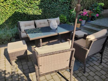 Meble ogrodowe z sofą 175cm, wysokim stołem, fotelami i pufami Perata Dining Brown