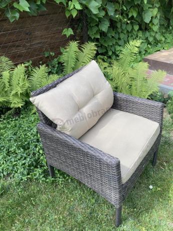 Meble ogrodowe z sofą 175cm, wysokim stołem, fotelami i pufami Perata Dining Brown