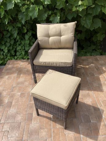 Meble ogrodowe z sofą 175cm, wysokim stołem, fotelami i pufami Perata Dining Brown