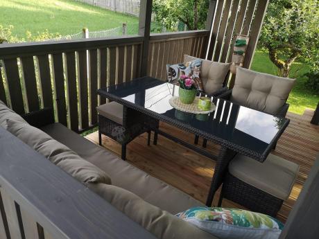Meble ogrodowe z sofą 175cm, wysokim stołem, fotelami i pufami Perata Dining Brown