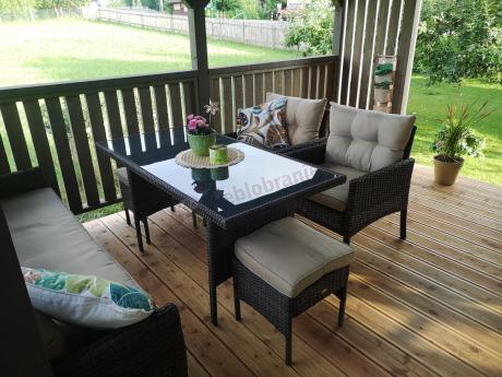 Meble ogrodowe z sofą 175cm, wysokim stołem, fotelami i pufami Perata Dining Brown