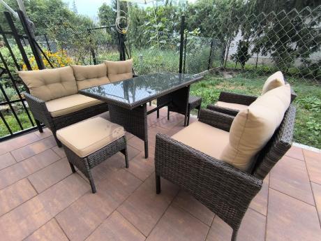 Meble ogrodowe z sofą 175cm, wysokim stołem, fotelami i pufami Perata Dining Brown