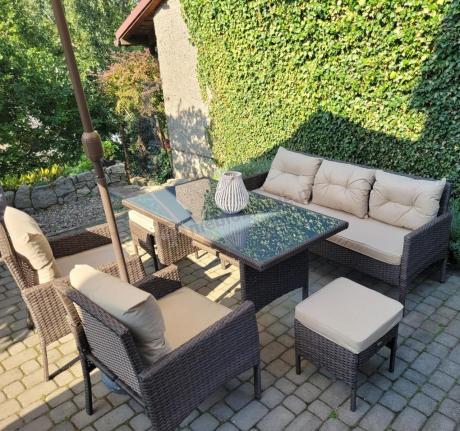 Meble ogrodowe z sofą 175cm, wysokim stołem, fotelami i pufami Perata Dining Brown