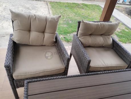 Meble ogrodowe z sofą 175cm, wysokim stołem polywood, fotelami i pufami Perata Dining Brown