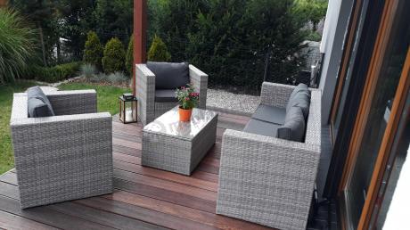 Szary komplet wypoczynkowy do ogrodu