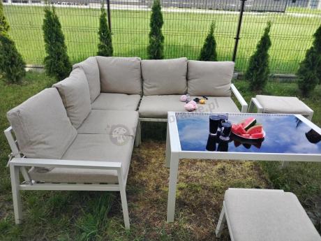 Meble tarasowe metalowe - narożnik 184x184cm, pufy i stół 120cm - Sodor Corner - Cream