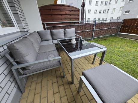 Meble tarasowe metalowe - narożnik 184x184cm, pufy i stół 120cm - Sodor Corner - Silver