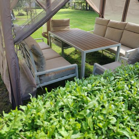 Meble tarasowe wysokie oparcia metalowe z sofami 175cm i wysokim stołem Doros Grande - Polywood Cream